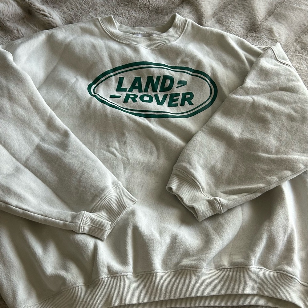 PacSun LandRover Crewneck size S
